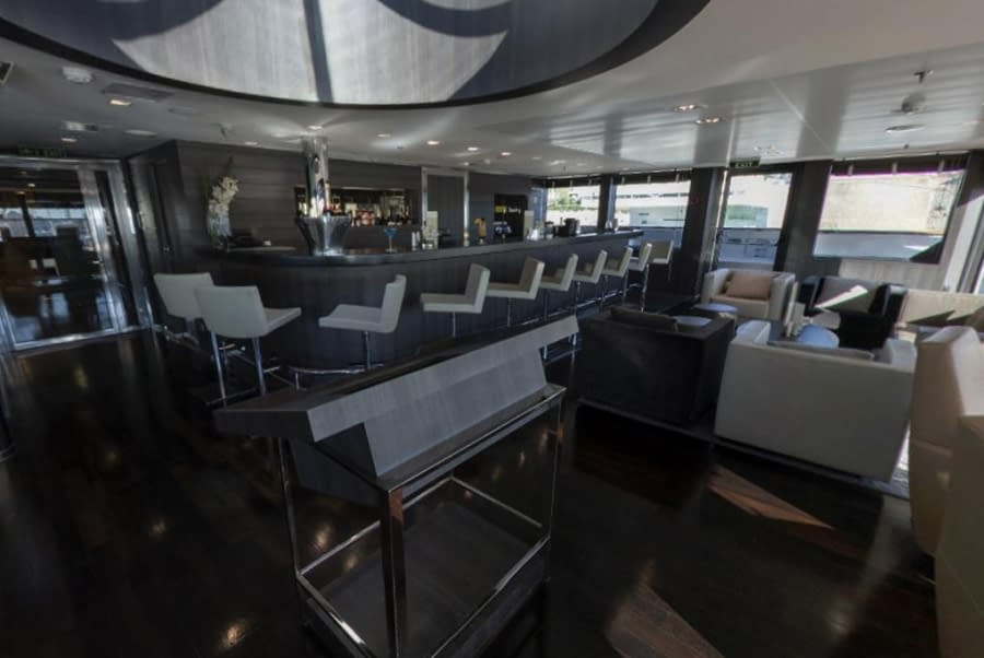 Panoramic Lounge